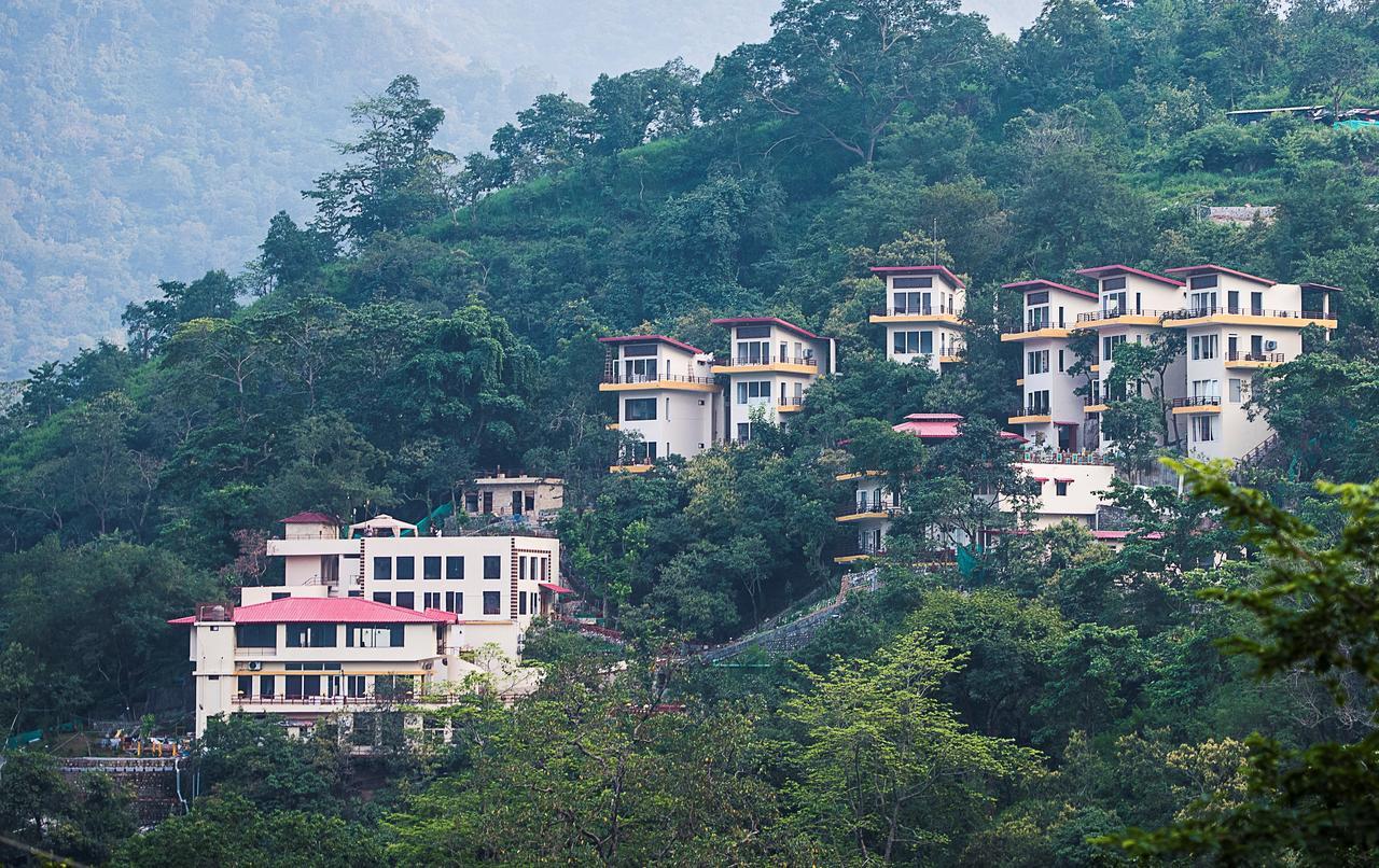 Veda5 Ayurveda & Yoga Retreat Hotel Risikés Kültér fotó