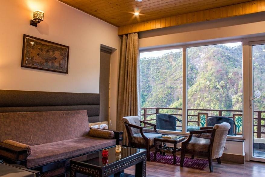 Veda5 Ayurveda & Yoga Retreat Hotel Risikés Kültér fotó