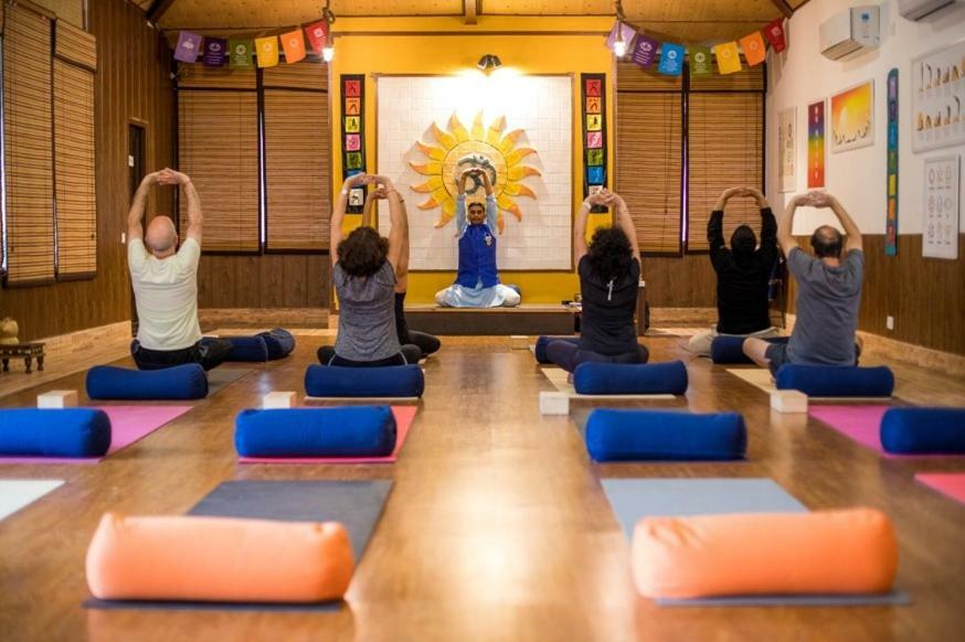 Veda5 Ayurveda & Yoga Retreat Hotel Risikés Kültér fotó