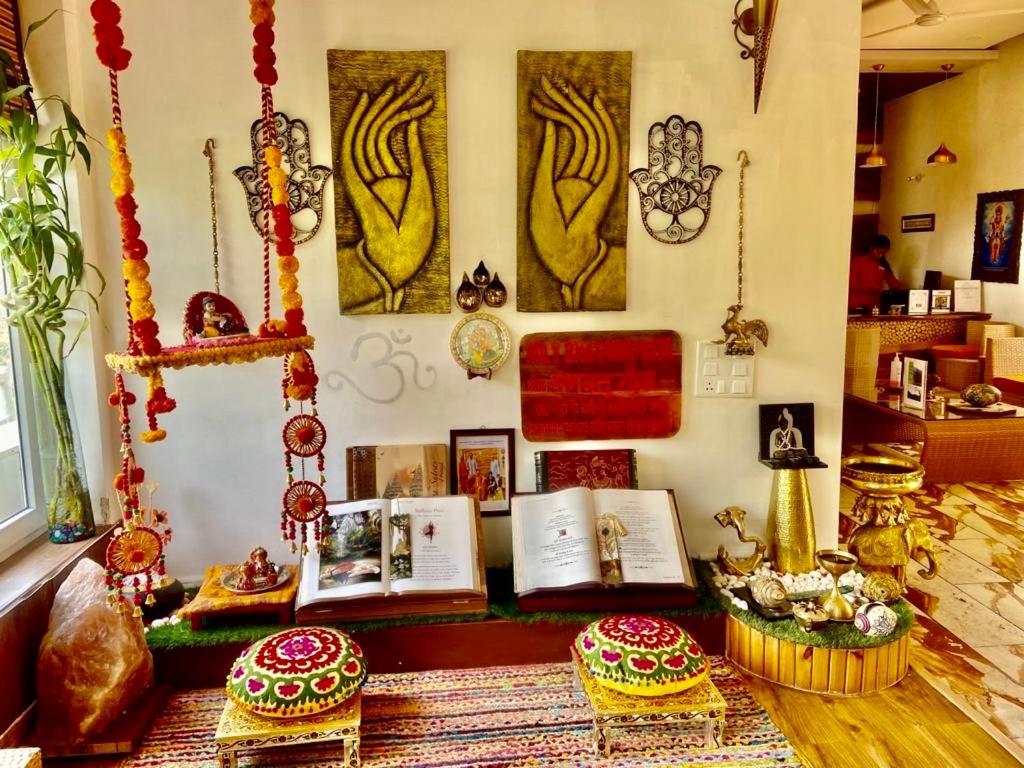 Veda5 Ayurveda & Yoga Retreat Hotel Risikés Kültér fotó